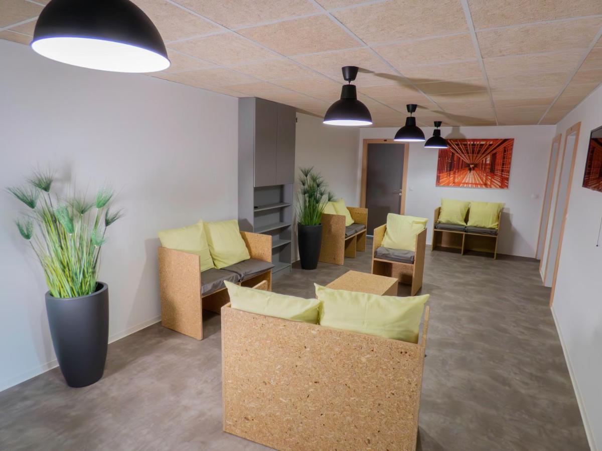 La Colloc Aparthotel Épinal Εξωτερικό φωτογραφία